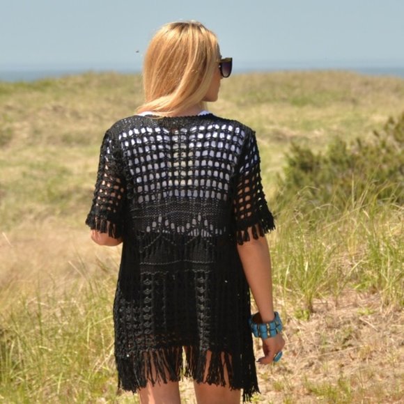 MODA ME COUTURE Tops - BLACK CROCHET CARDIGAN vest
